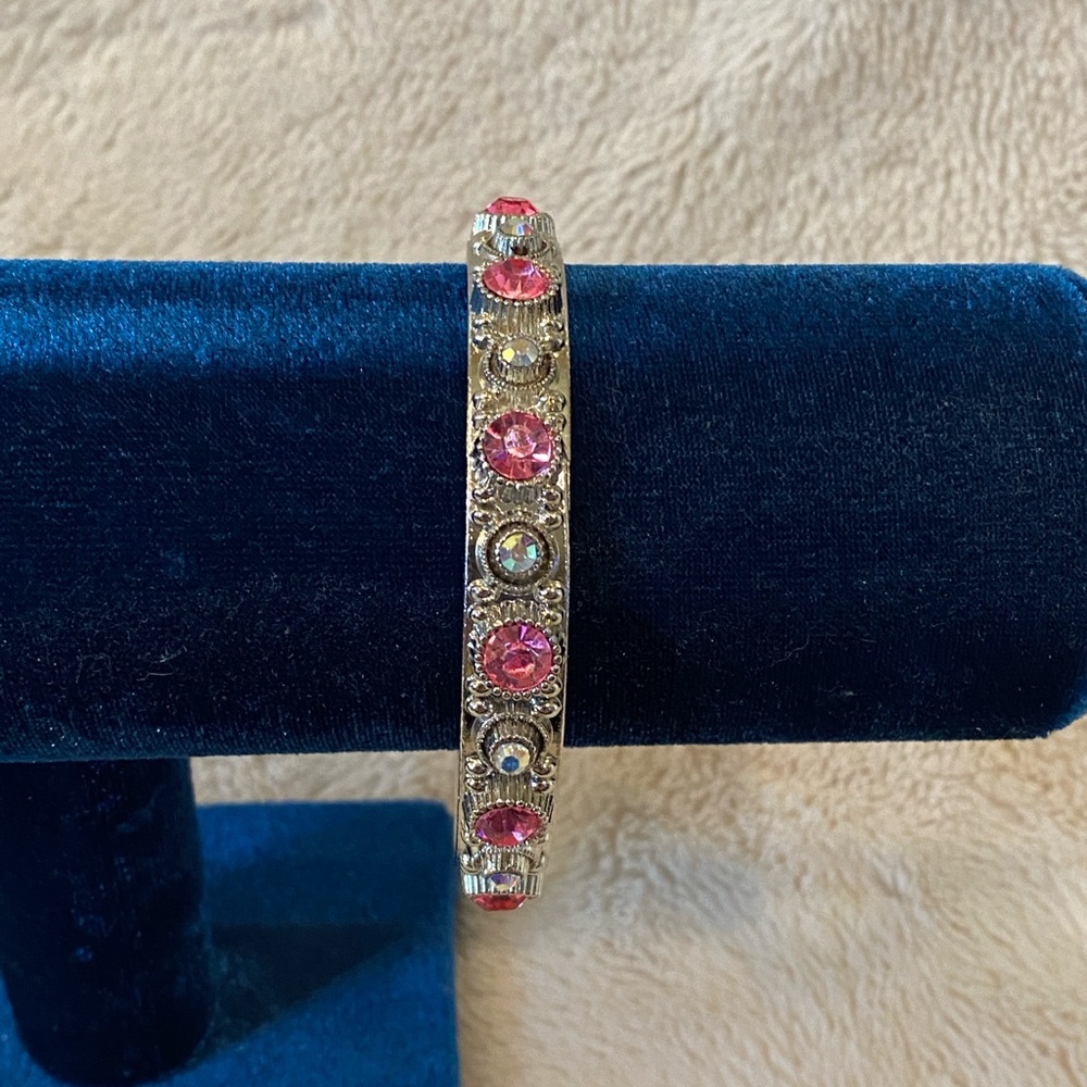Costume Jewelry - Faux Sparkly Stones Silvertone Bangle Bracelet
